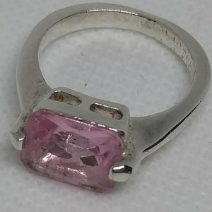 Vintage pink rhinestone silver tone ring size 6